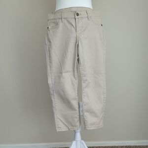 New York And Company Soho Tan Cropped Pants, Size 4